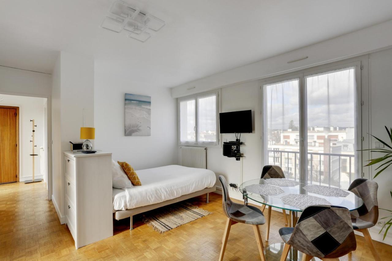 Le Nid Du Roi - Appartement Terrasse - Wersal Zewnętrze zdjęcie